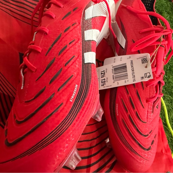 Men’s 12.5 Adidas Predator Elite FG Soccer Cleats  Pure Victory PackRed - Picture 4 of 5